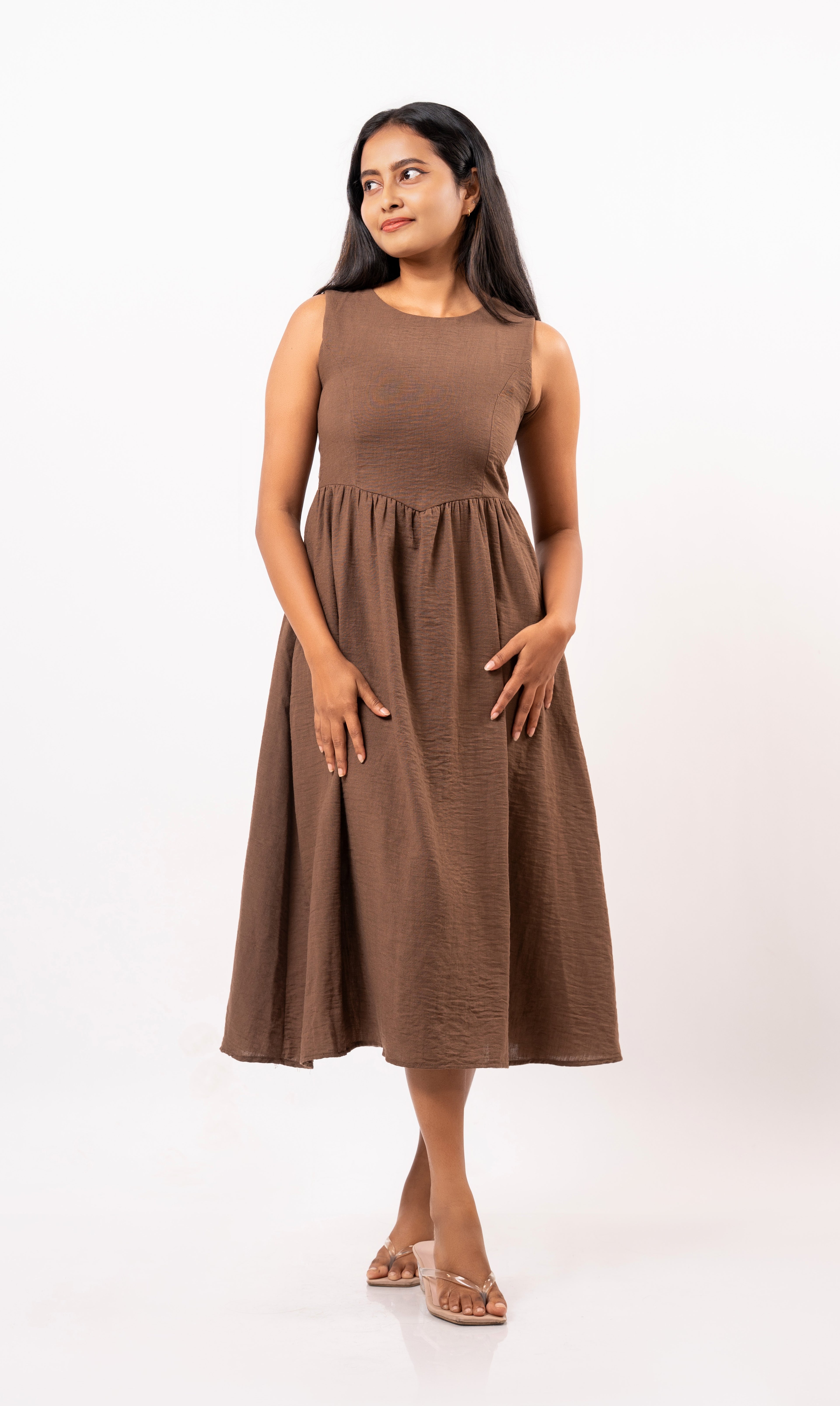 Elegant Flow Midi Dress