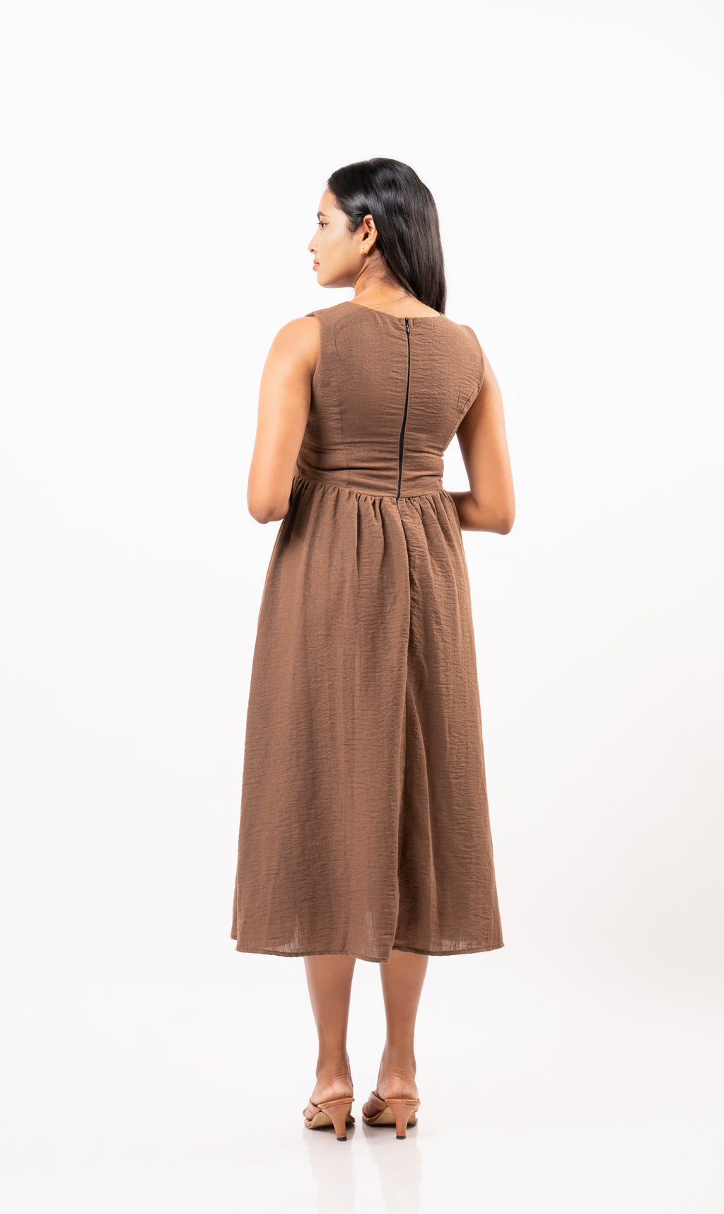 Elegant Flow Midi Dress